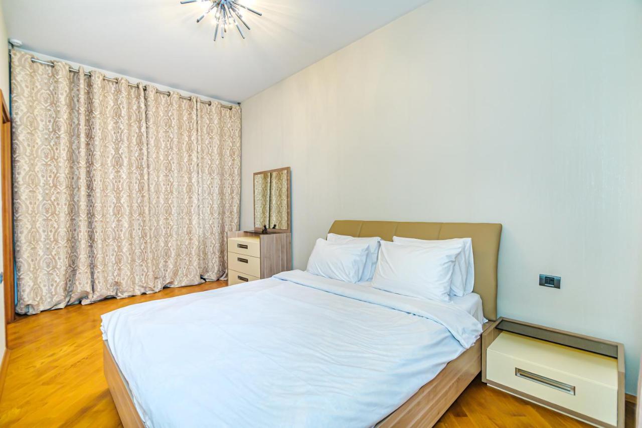 Ferienwohnung Vip Apartamen Nizami Street Baku Exterior foto